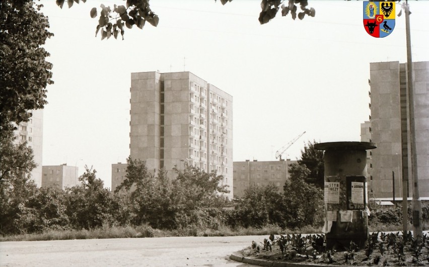Wieżowce przy ul.Armii Radzieckiej (dziś Armii Krajowej)...