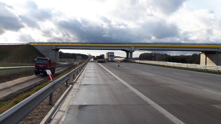 A1 od Radomska do granicy województwa gotowa. Można jechać w obu kierunkach trzema pasami