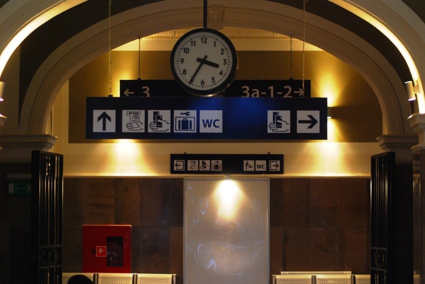 Dworzec PKP w Jarocinie otwarty dla podróżnych