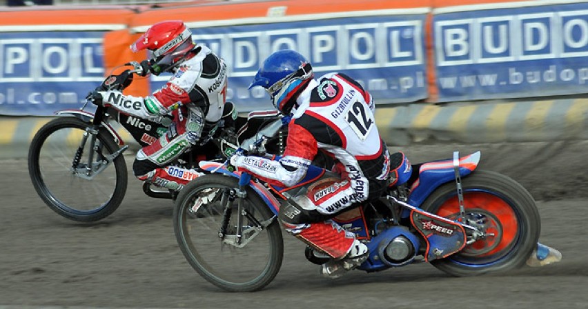 Polonia Bydgoszcz pewnie pokonała Start Gniezno 57:32.