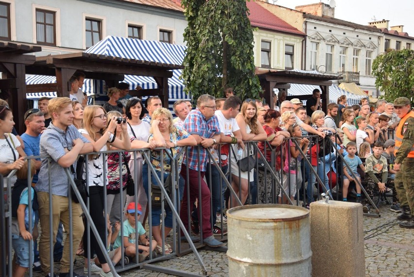 Skierniewiczanie w Powstaniu Warszawskim. Rekonstrukcja na...