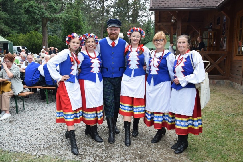 Wszystkie drogi prowadziły do Arboretum Wirty. Tłumy gości na Jarmarku Kociewskim 