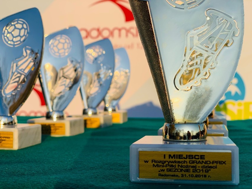 FC Brzezinki zwycięzcą Grand Prix dziecięcej piłki nożnej "trzyosobowej” w Radomsku [ZDJĘCIA]