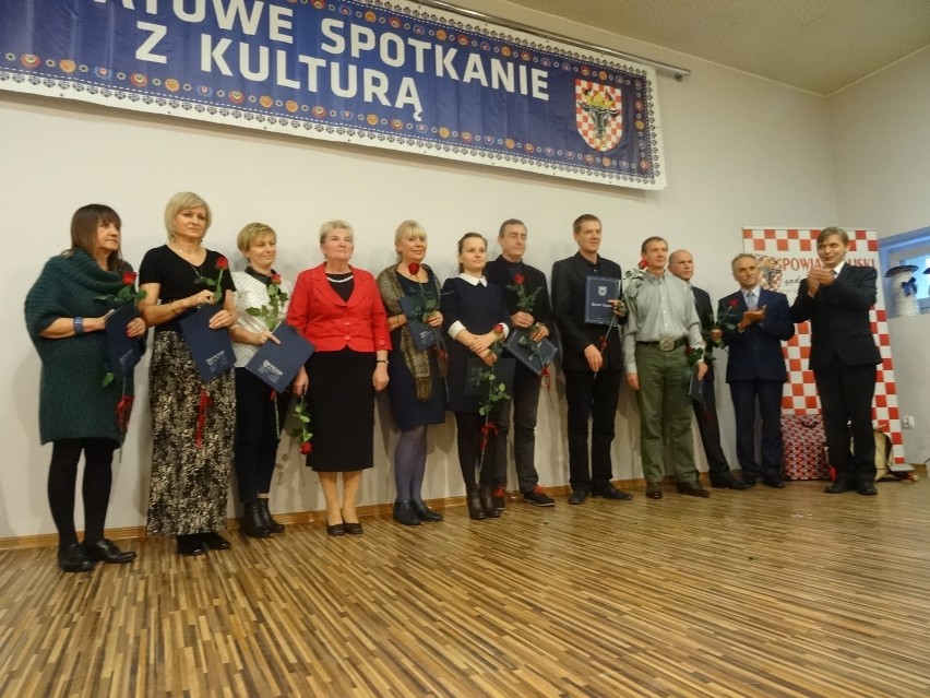 Powiatowe spotkanie z kulturą w Opatówku