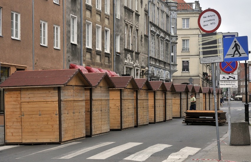Centrum Gdańska jest niedostępne dla samochodów. Wiele ulic...