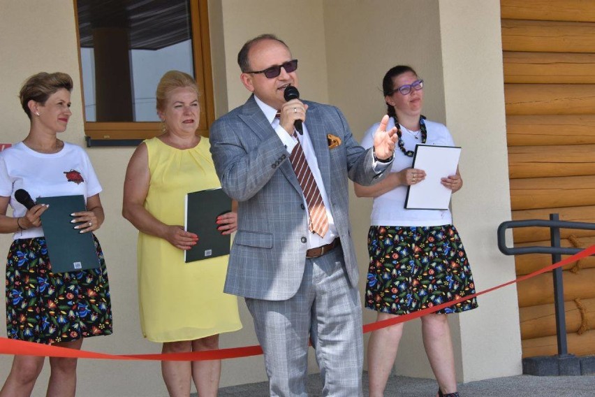 Powiat bełchatowski: Świetlica w Wólce Łękawskiej już oficjalnie otwarta