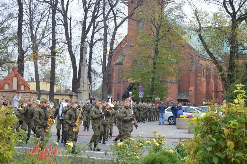 Uczniowie klas mundurowych złożyli przysięgę na rydułtowskim...