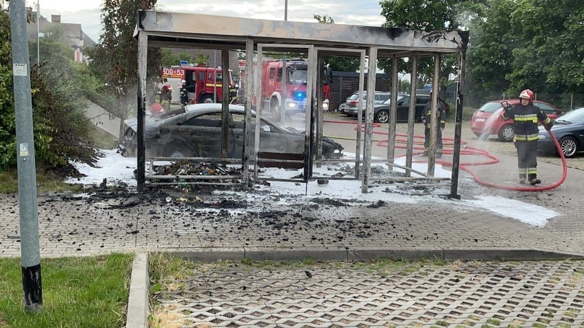 Podpalacz z Warzymic w rękach policji. Ma postawione zarzuty