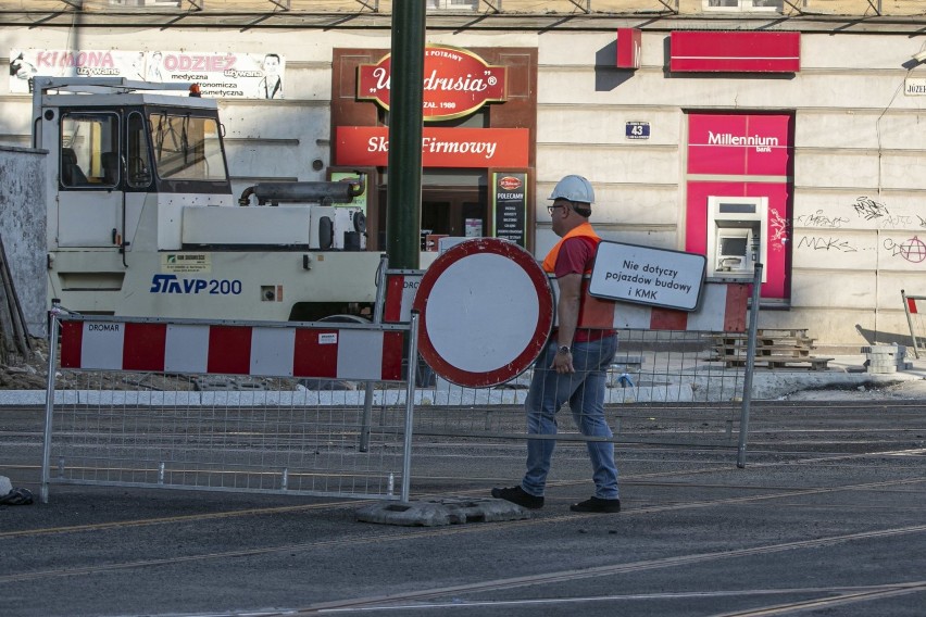 Kraków. Od poniedziałku tramwaje wracają na Krakowską. Na razie odbył się przejazd testowy [ZDJĘCIA]