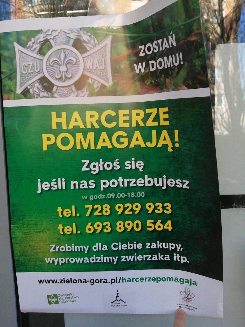 Takie plakaty pojawiły się na zielonogórskich blokach.