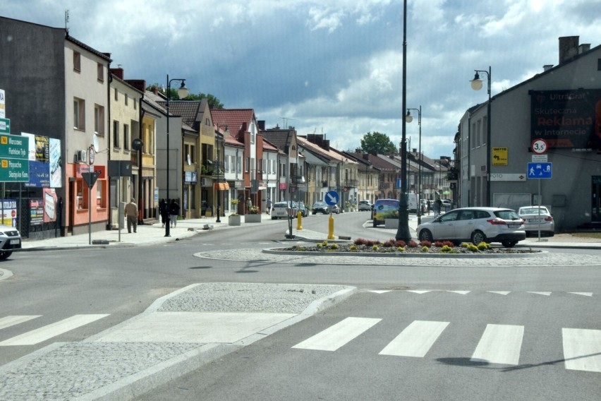 • rowerzyści mogą poruszać się również pod prąd,