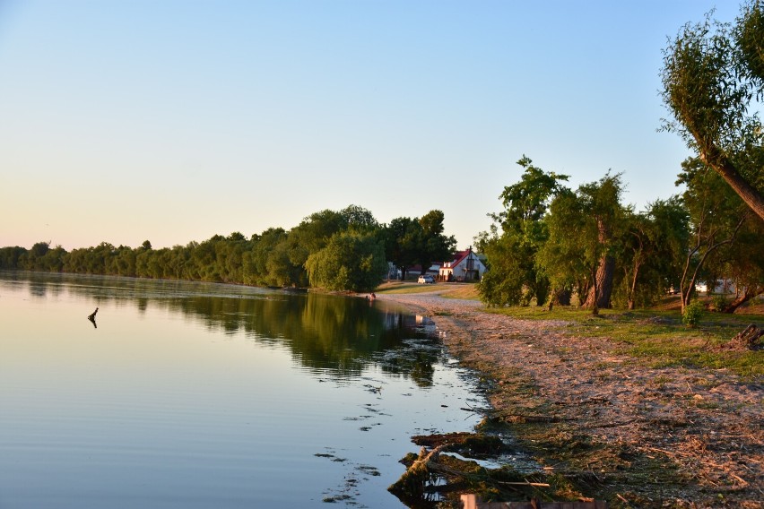 Tak teraz wygląda plaża i jej okolice przy ul....