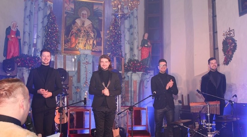 Zespół PECTUS wystąpił z koncertem kolęd i pastorałek (ZDJĘCIA)