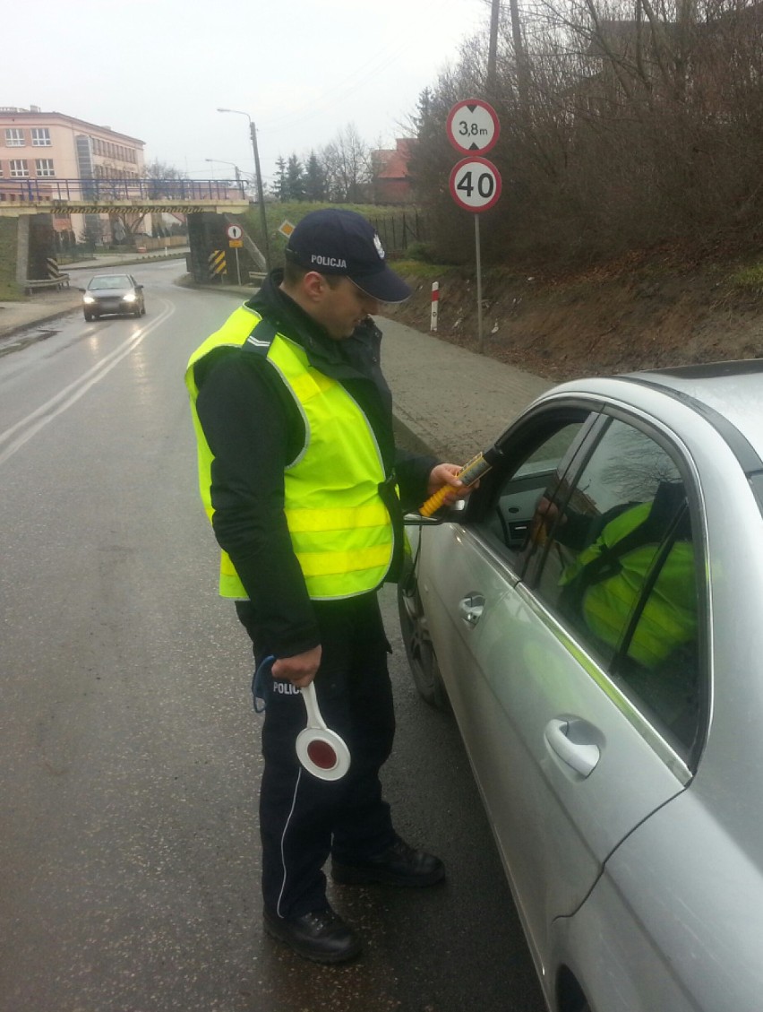 Koronowscy policjanci przeprowadzili działania na drogach...