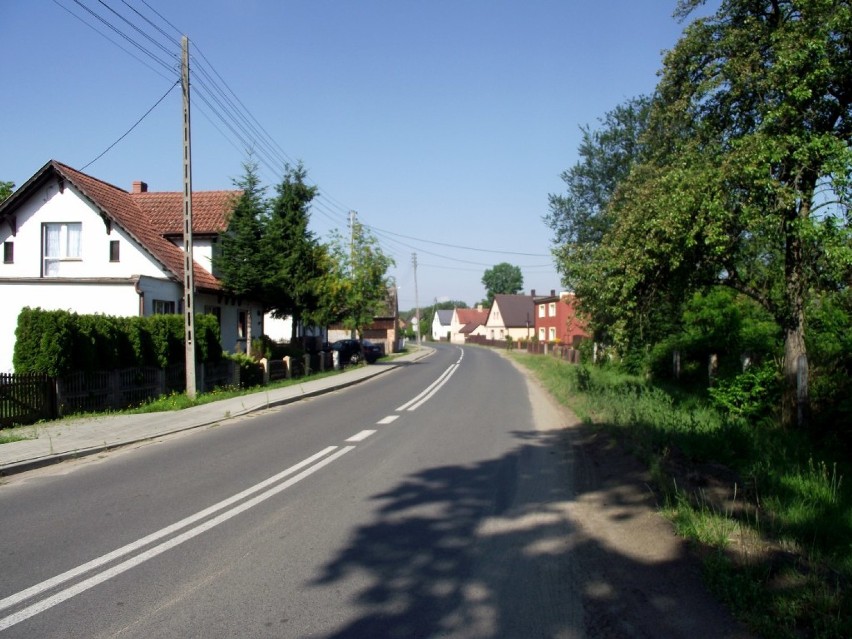  Łomnica - wieś w gminie Zbąszyń - otoczona obszernymi lasami [ZDJĘCIA]                                                                  