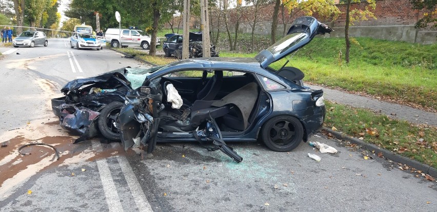 Wypadek na ul. Wyszyńskiego w Radomsku. Jeden z kierowców uciekł z miejsca zdarzenia