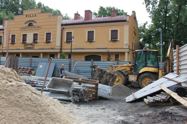 Budują nowy hotel w Zdroju