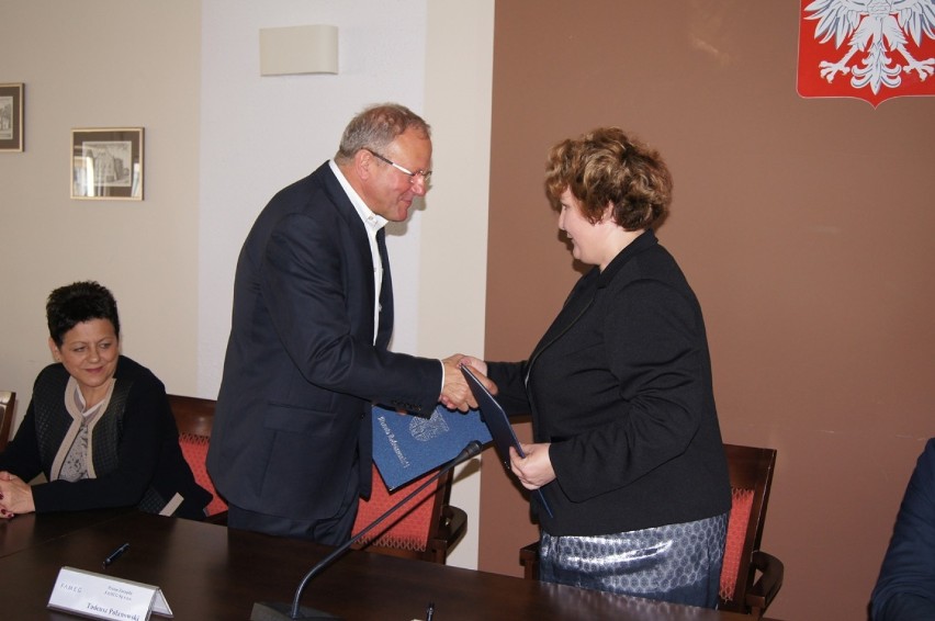 Porozumienie o współpracy podpisali Tadeusz Polanowski,...