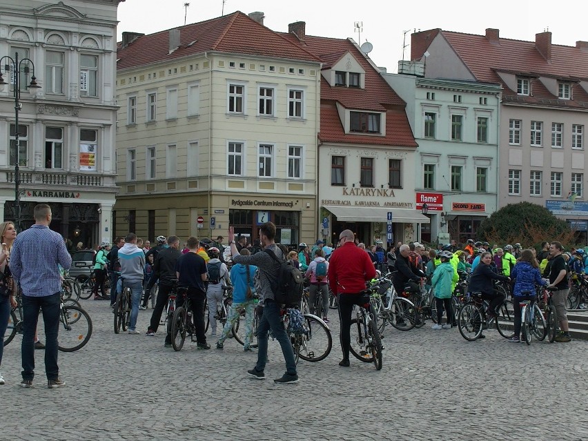 Bydgoska Masa Krytyczna na Starym Rynku