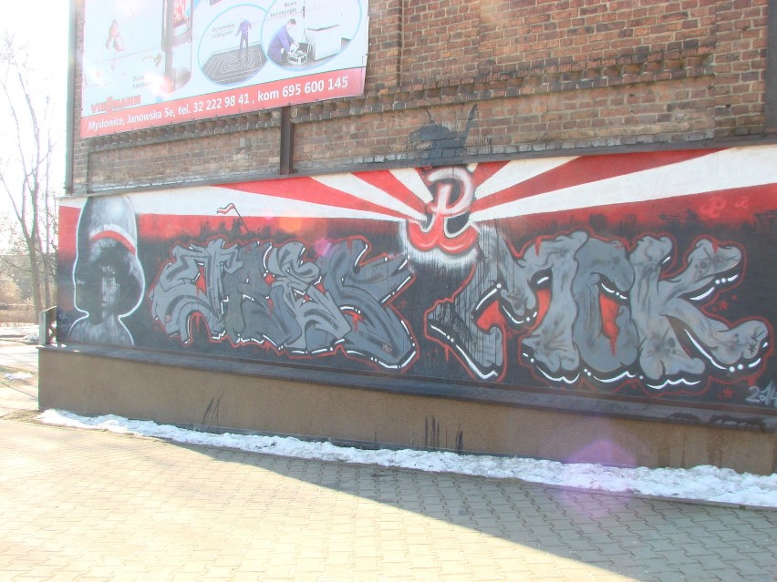 Mysłowice: Swastyką zamalowali symbol Polski Walczącej [ZDJĘCIA]