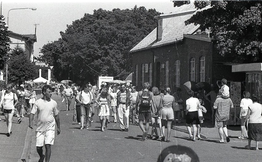 Darłowo na zdjęciach fotoreportera. Tak wyglądało 30 lat temu 