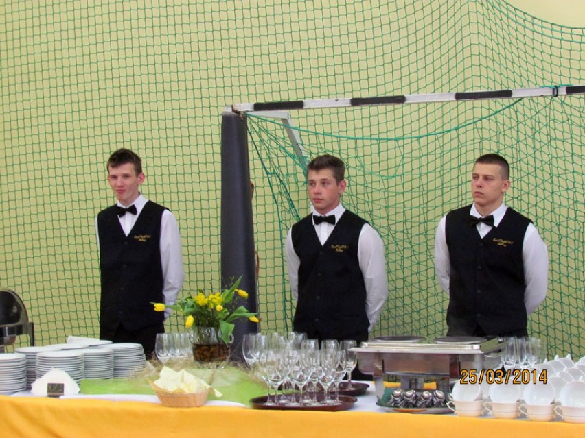 Mistrzostwa Polski Kelnerów "Junior Waiter 2014" w "Garach"