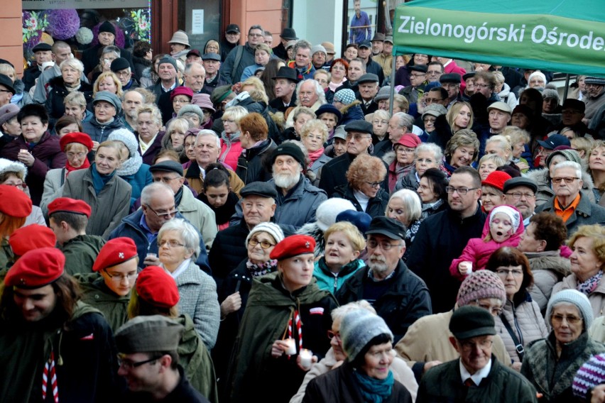 Wigilia miejska w Zielonej Górze. 16 grudnia wspólne kolędowanie na zielonogórskim rynku. Sprawdź, co jeszcze będzie się działo!