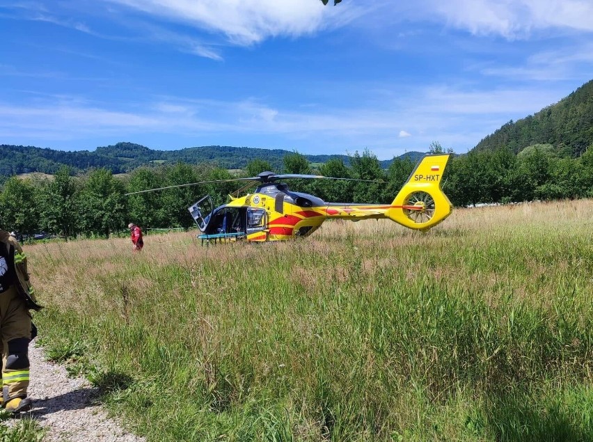 Tragedia w Zabrzeży. Kombajn przejechał mężczyznę. Druh miejscowego OSP nie przeżył wypadku