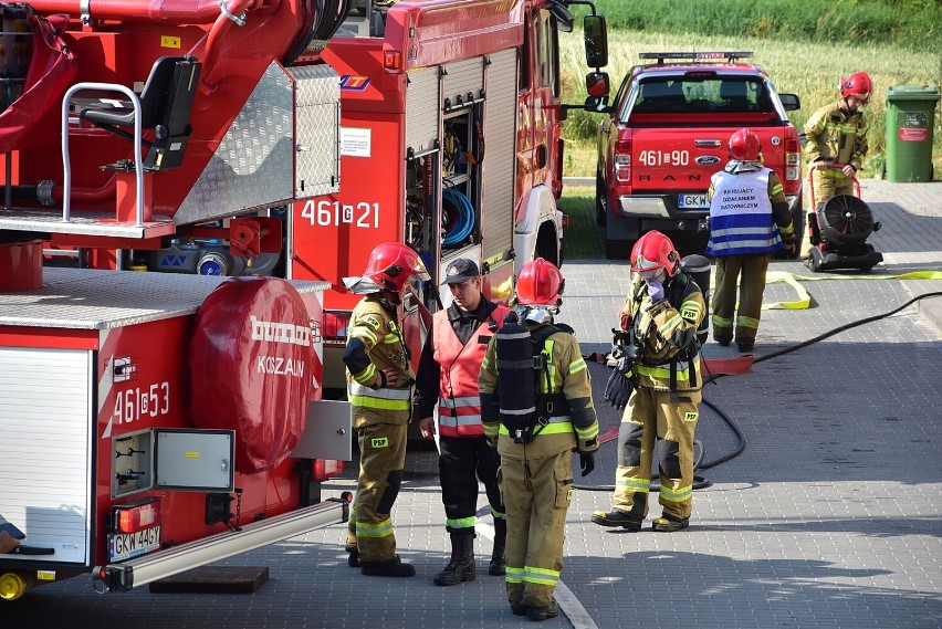 Strażacy z JRG Kwidzyn oraz strażacy-ochotnicy przez trzy...