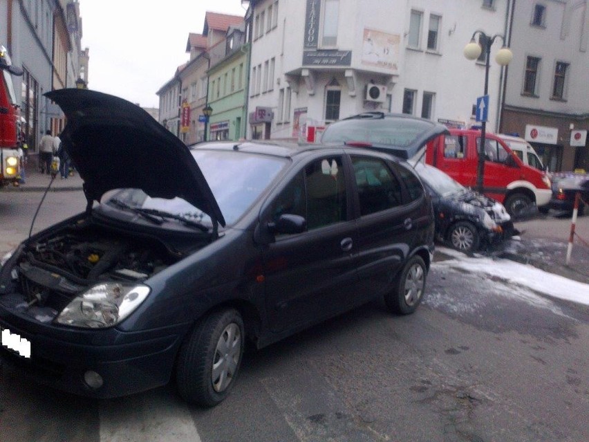 Krotoszyn: piątkowy wypadek na skrzyżowaniu (FOTY)