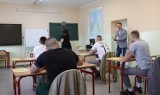 Matura 2022 także w Zakładzie Karnym w Rawiczu. Do egzaminów podeszło 4 osadzonych. Jakie wybrali przedmioty?