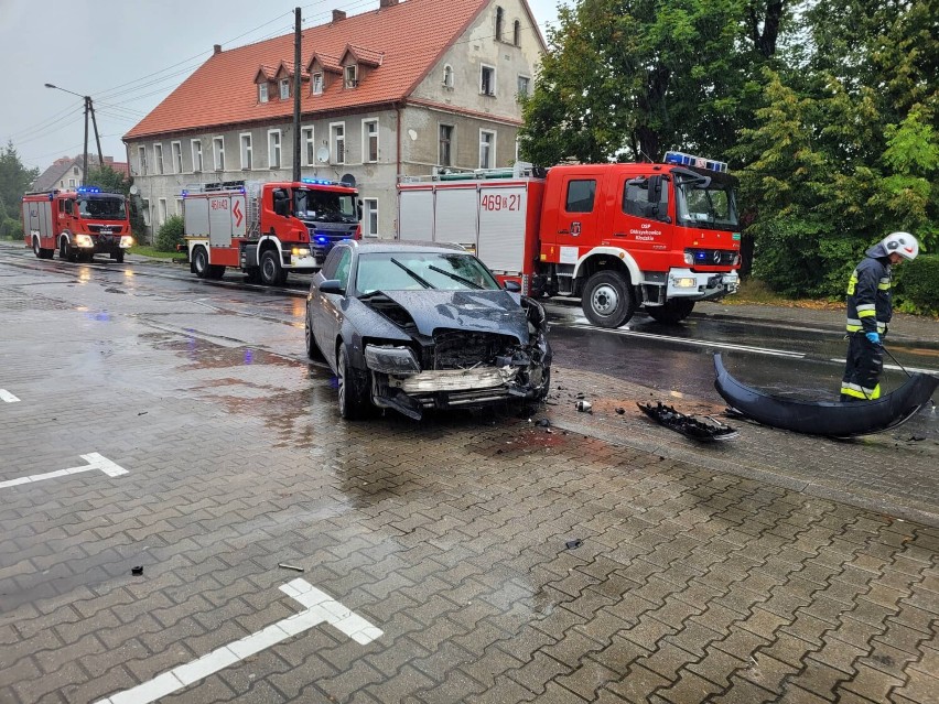 Wypadek w Ołdrzychowicach Kłodzkich. Zderzyły się trzy samochody