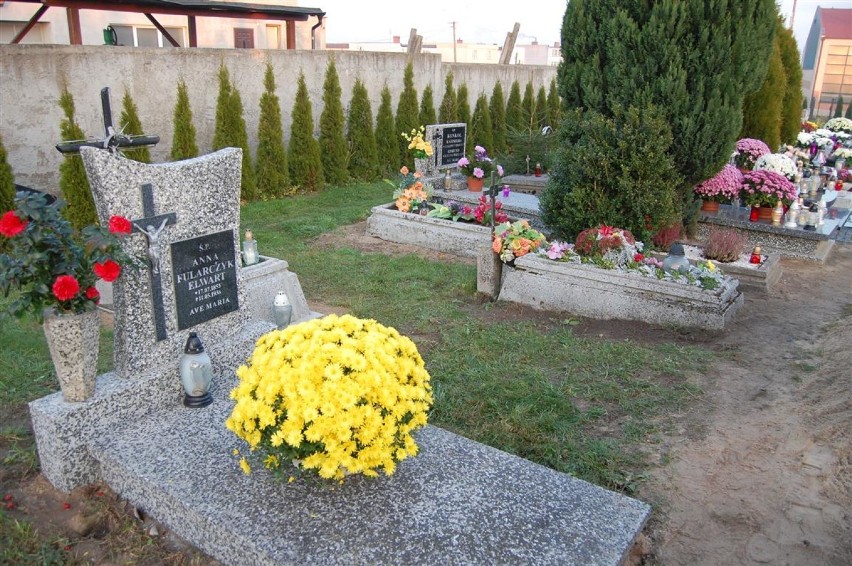 Na cmentarzu w Przodkowie