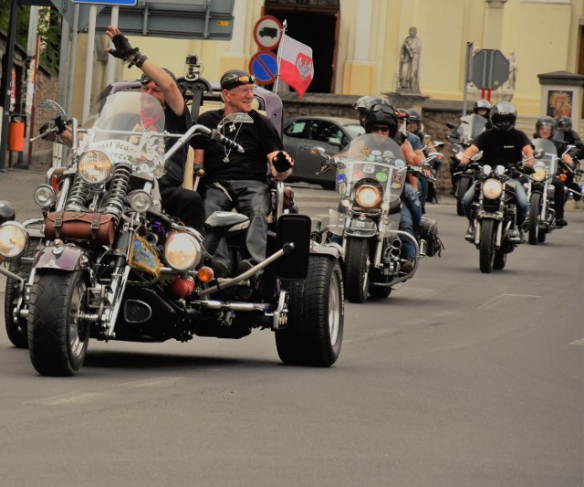 Zlot Motocyklowy Hanysy 2019: parada ulicami Pszowa