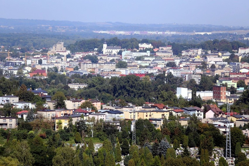 Z dachu sosnowieckiej Żylety widać prawie całe Zagłębie. I...