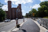 Trwa przebudowa ulicy Sądowej. Stracą kierowcy, zyskają rowerzyści [ZDJĘCIA]