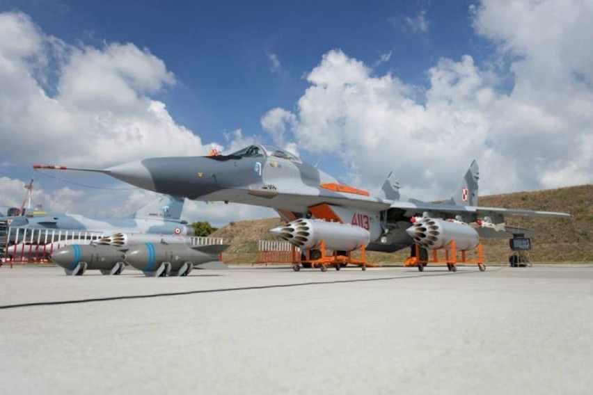 Katastrofa wojskowego samolotu. MiG-29 rozbił się w okolicach Pasłęka. Pilot nie przeżył