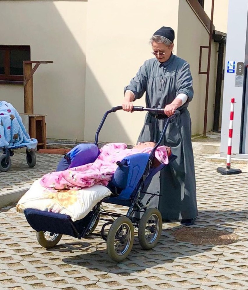 Sieradzkie urszulanki opiekują się niepełnosprawnymi