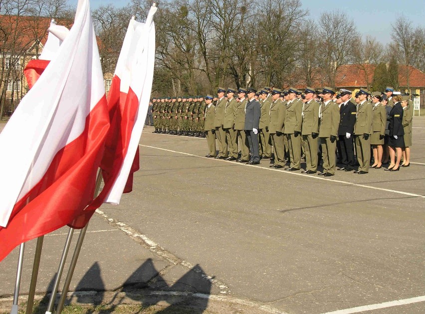 Szkoła Podoficerska Wojsk Lądowych w Poznaniu: Mamy 32 nowych kaprali-muzyków [ZDJĘCIA, WIDEO]