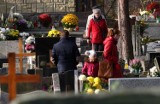 Zaduszki 2014 w Sopocie. Dzień Zaduszny na cmentarzu przy ul. Malczewskiego [ZDJĘCIA]