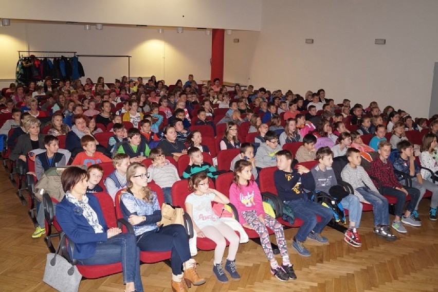 Koziegłowy: najmłodsi czytelnicy wzięli udział w konkursie "My jednak czytamy"