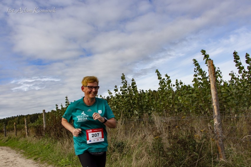 Półmaraton Traktora 2019. Trzecia edycja zgromadziła na starcie wielu pasjonatów biegania [ZDJĘCIA CZ. 2]