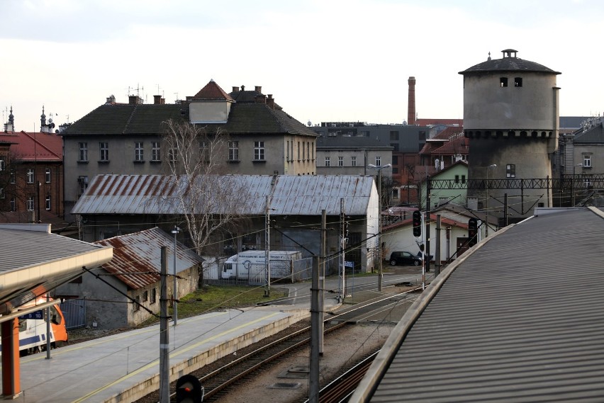 Opóźnia się wielka inwestycja kolejowa przy Dworcu Głównym w Krakowie