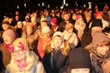 Jarmark Bożonarodzeniowy w Radomsku. Życzenia i koncert kolęd na góralską nutę. ZDJĘCIA, FILMY