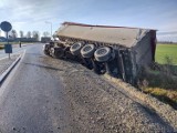 Potrącony pieszy w centrum Opola. Natomiast w powiecie namysłowskim ciężarówka wypadła z drogi. Seria niebezpiecznych zdarzeń na drogach