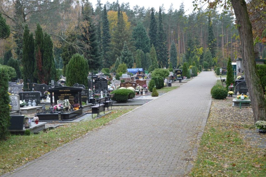 W gminie Goleniów prawie trzy razy więcej zgonów niż rok temu. Skąd tak ogromna różnica?