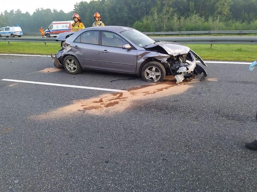 Dwa wypadki na autostradzie A4 koło Tarnowa, 27/28.08.2021
