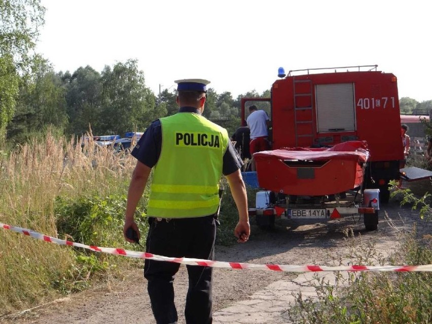 Akcja straży i policji na odcinku  Krzeczów-Kamion. Trwają poszukiwania kobiety