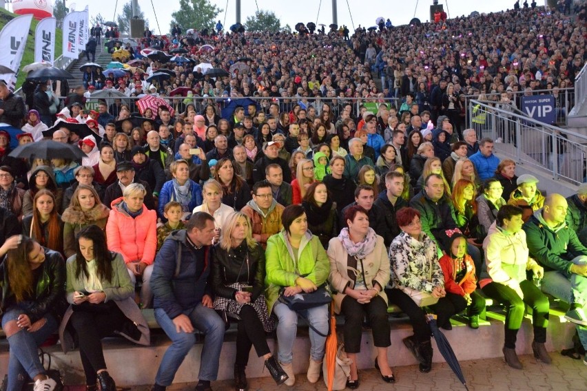 Gwiazdy i hity na Festiwalu o Koronę Kielc (WIDEO, zdjęcia)