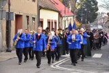 Narodowe Święto Niepodległości 2023 w Barcinie. Po uroczystościach na rynku odsłonięto mural [zdjęcia, wideo] 